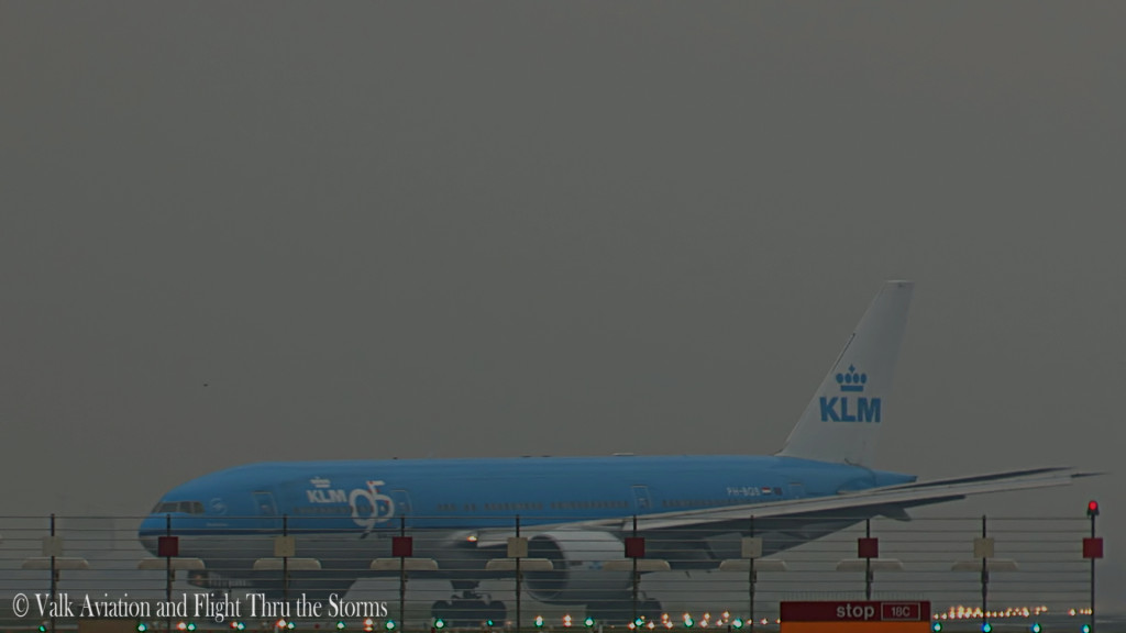 Last Flight of Bas Grootenhuis @ Cpt KLM B777.Still010