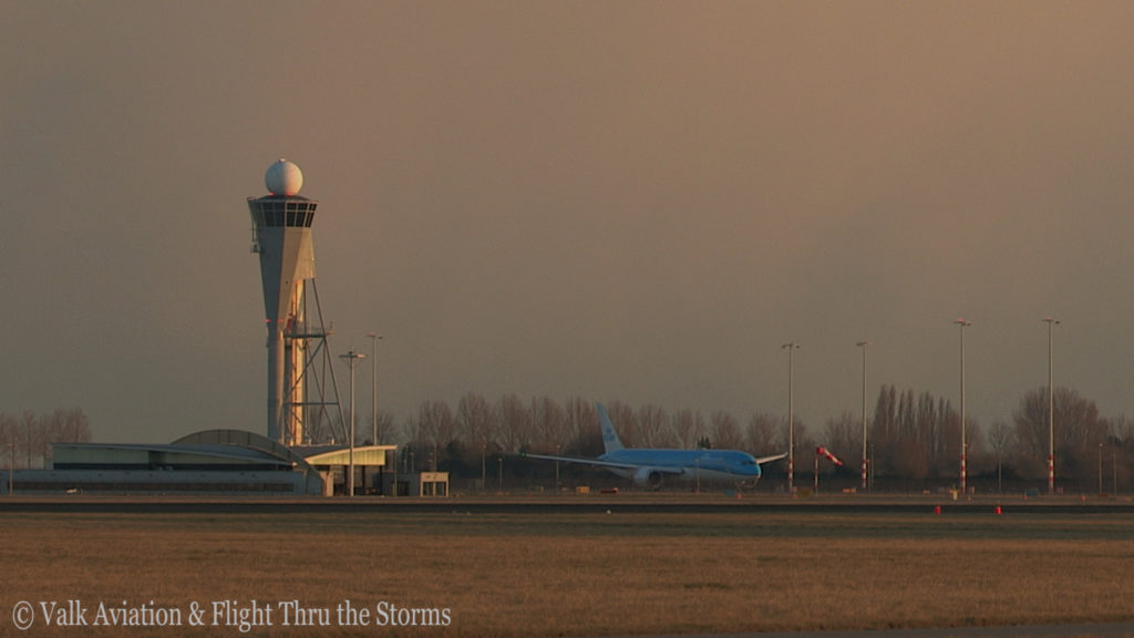 Last Flight of Captain Marten Oostenbroek @ KLM.Still009