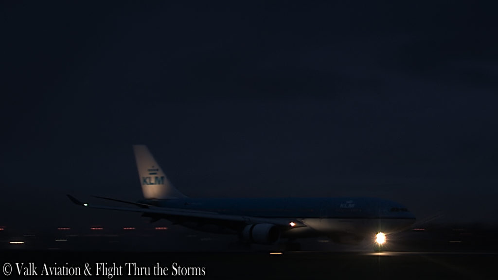 Last Flight of Captain Victor Telkamp @ KLM.00_07_46_00.Still004