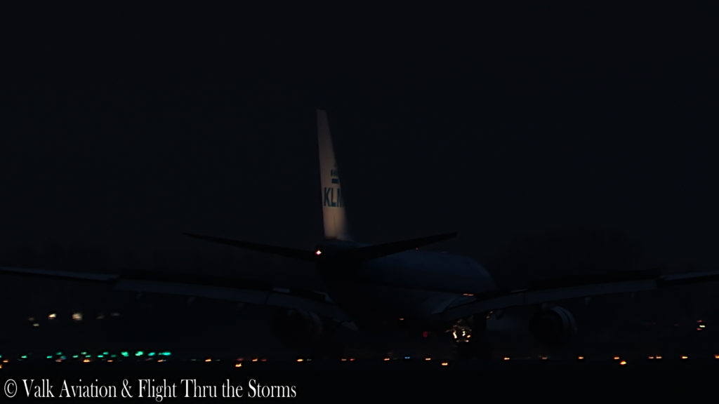 Last Flight of Captain Victor Telkamp @ KLM.00_08_18_15.Still006