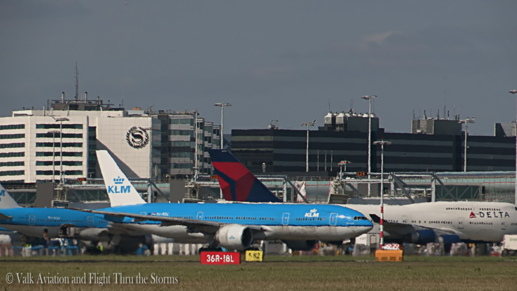 Last Flight of Erik v d Klippe @ Cpt KLM B777.Still001