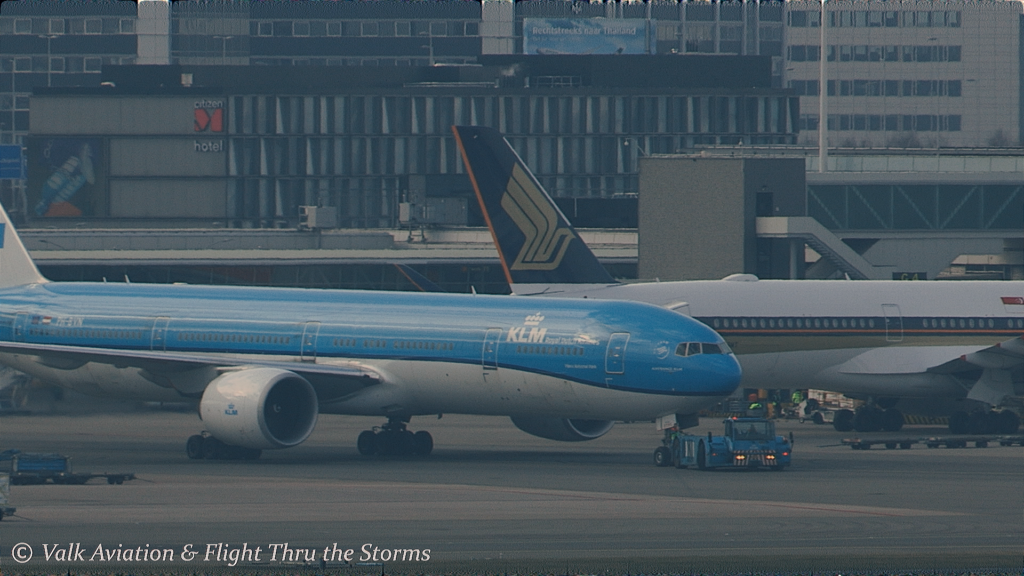 Last Flight of KLM Captain Bart Sier .00_03_06_01.Still007