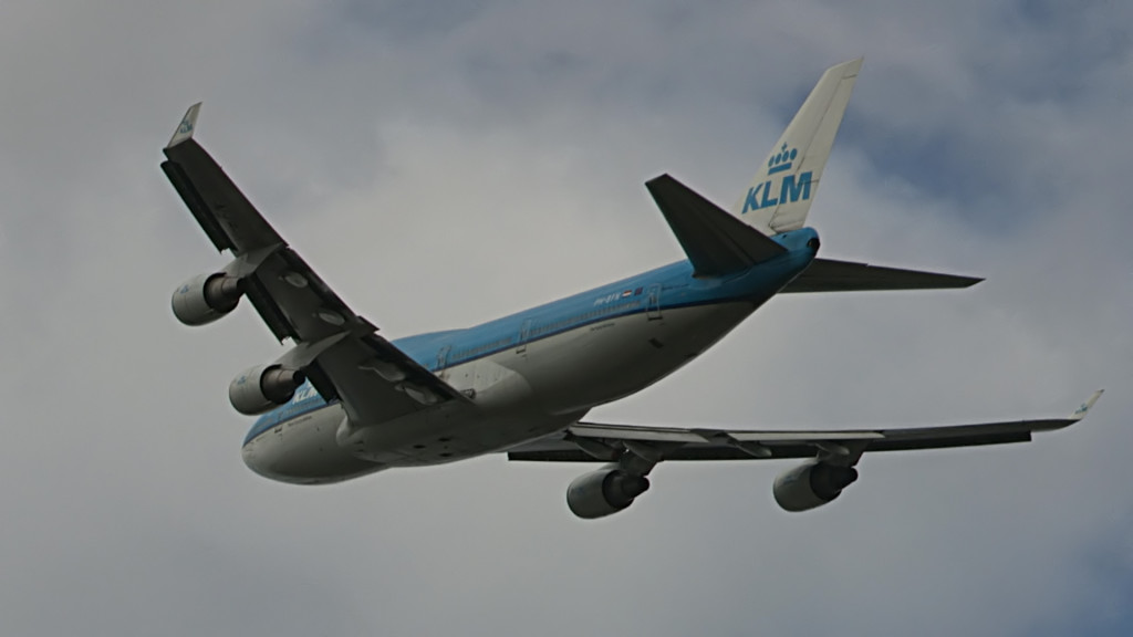 Last flight of Egbert Fontilus @ Cpt KLM B747.Still014
