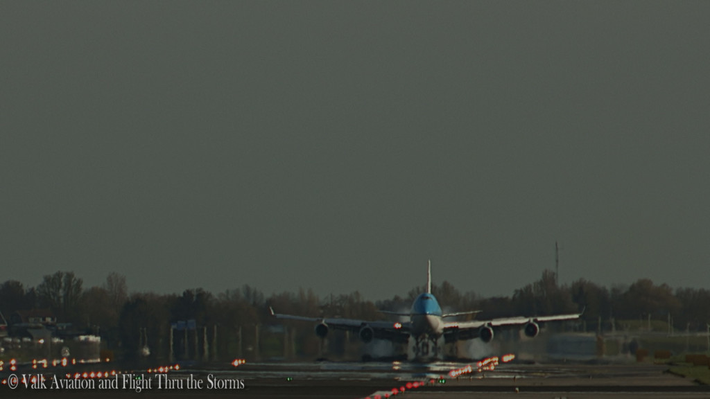 Last flight of Erik Stassen @ Cpt KLM B747.Still035