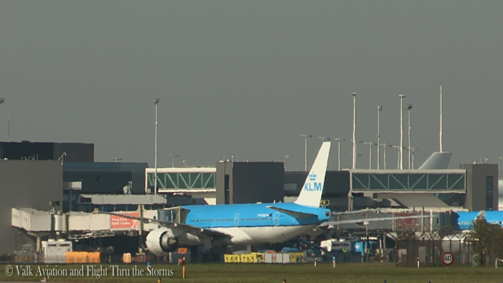 Last flight of Gerard Smeets @ Cpt KLM B777.Still002