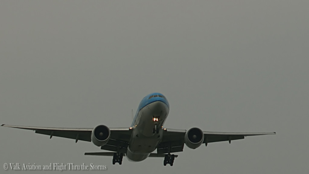 Last flight of Jan Maasdam @ Cpt KLM B777.Still024