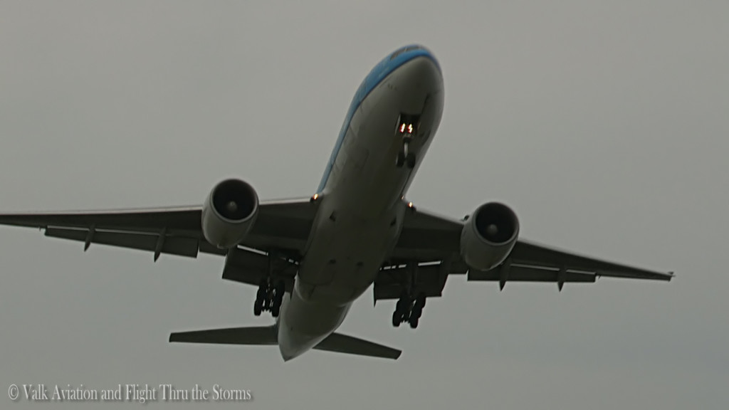 Last flight of Jan Maasdam @ Cpt KLM B777.Still025