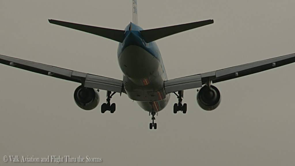 Last flight of Jan Maasdam @ Cpt KLM B777.Still027